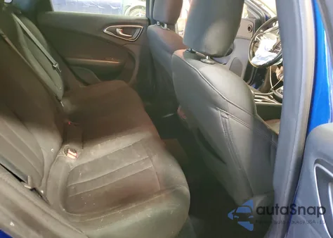 2016 Chrysler 200 Limited из США, поврежденный, VIN 1C3CCCAB4GN105910